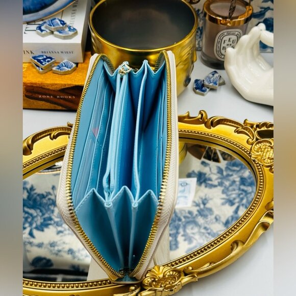 🆕 CHIARA FERRAGNI 🧿 BNIB Pastel Parchment Portafogli Wallet - Picture 9 of 16